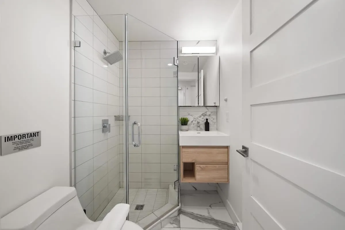 Cozy Condo In Trendy West End Dt With Free Parking 溫哥華 公寓