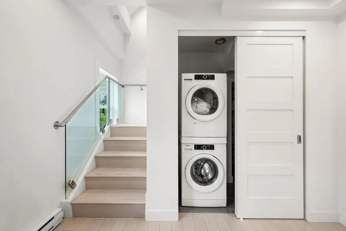 Cozy Condo In Trendy West End Dt With Free Parking 溫哥華 加拿大